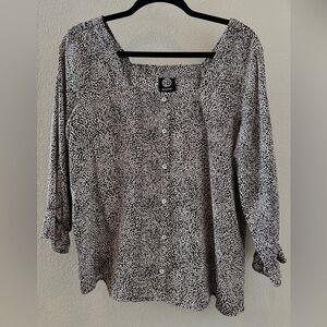 Bobeau Black/Natural Animal Print 3/4 Sleeve Blouse (NWOT)